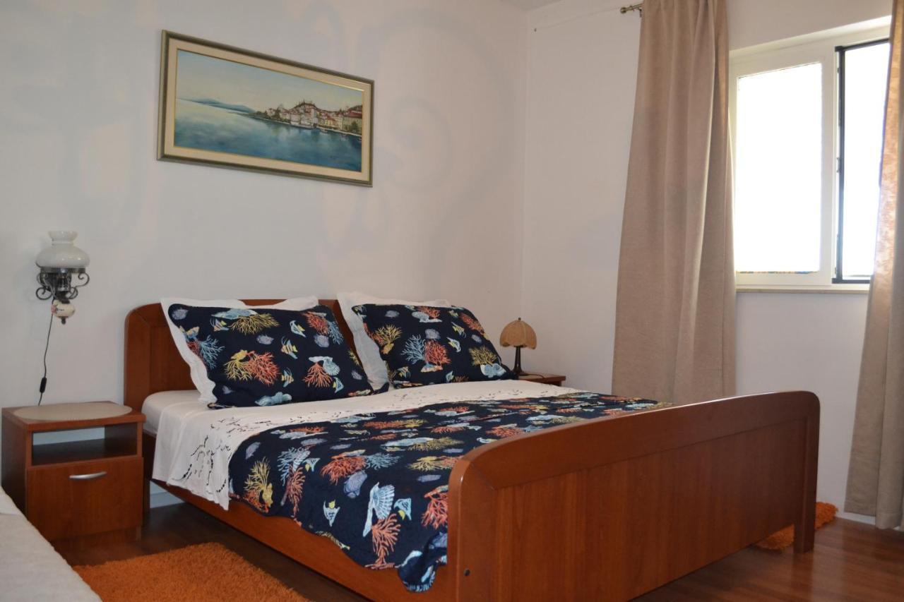 Apartments Lucija Срима Экстерьер фото